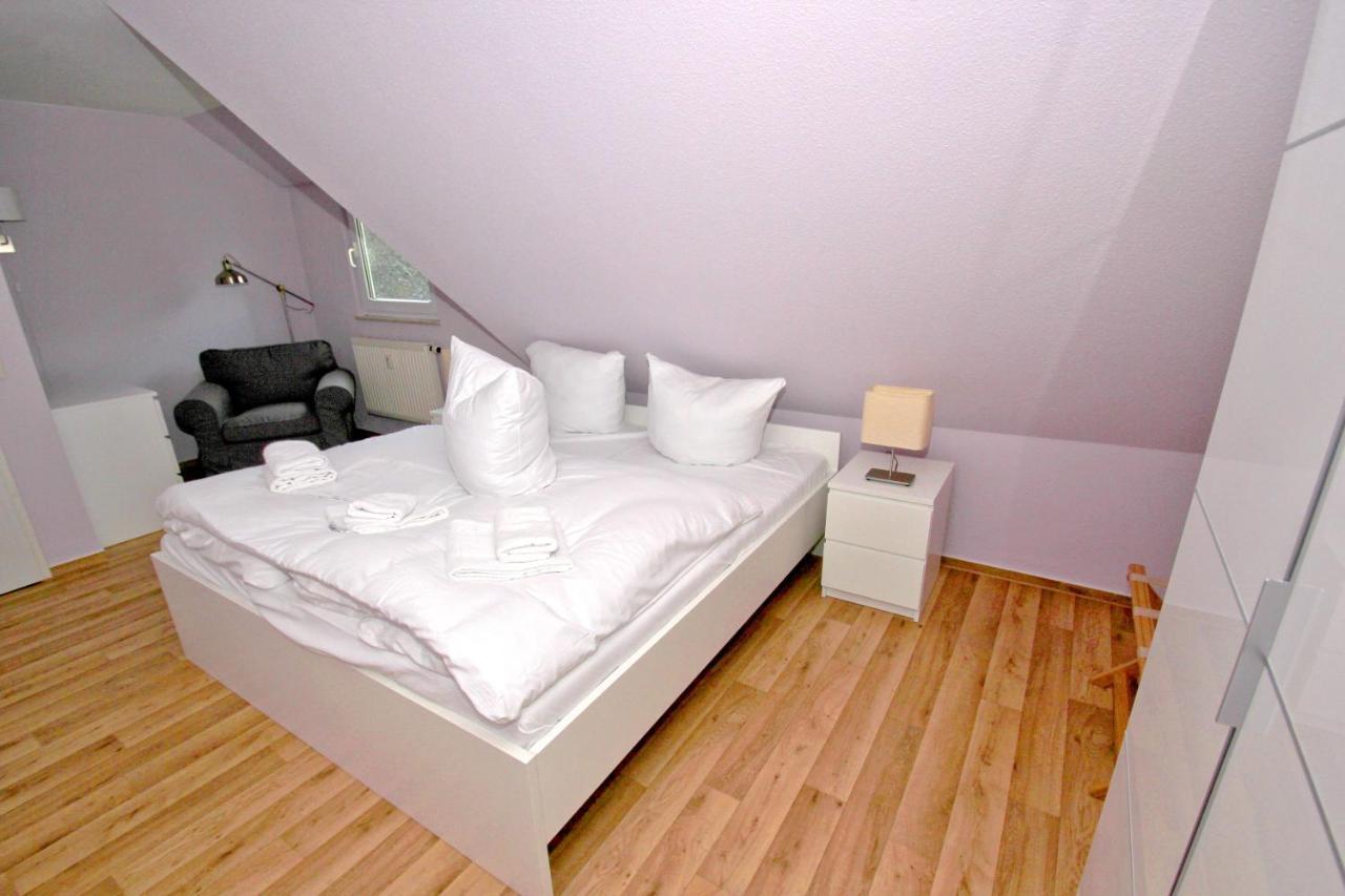 Strandnah Mit Balkon, Gratis Nutzung Vom Ahoi Erlebnisbad Und Sauna In Sellin - Strandhaus Moenchgut Fewo21 Lobbe Εξωτερικό φωτογραφία