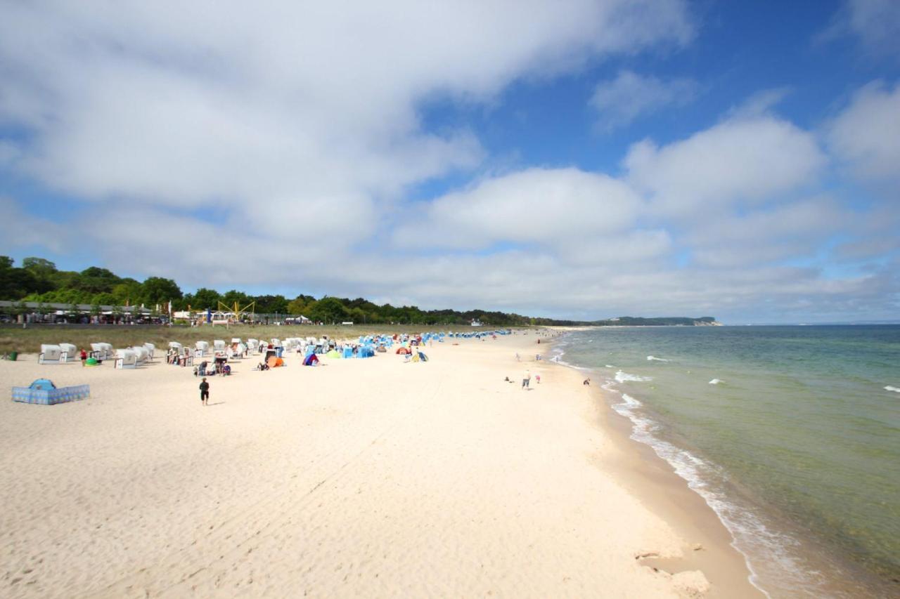Strandnah Mit Balkon, Gratis Nutzung Vom Ahoi Erlebnisbad Und Sauna In Sellin - Strandhaus Moenchgut Fewo21 Lobbe Εξωτερικό φωτογραφία